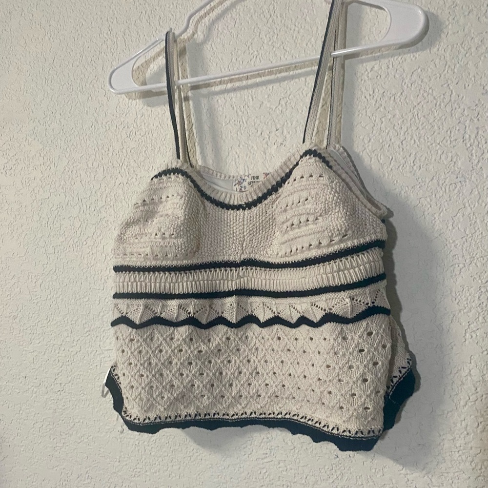 Pink Republic Cream and black trim crocheted pointelle pattern tank top - Picture 3 of 8